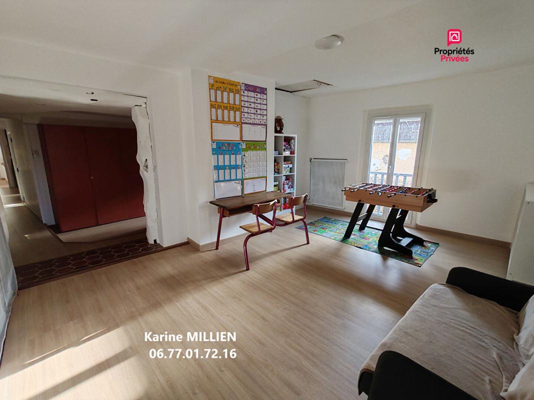 CHERISY CHERISY 28500 Maison de style longère - 1 étage - 4 chambres - Atelier - Terrain - 299000  HAI 9