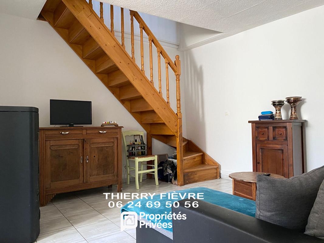 VARRAINS Varrains - 49400 Maison ancienne rénovée de 3 pièces + garage 2