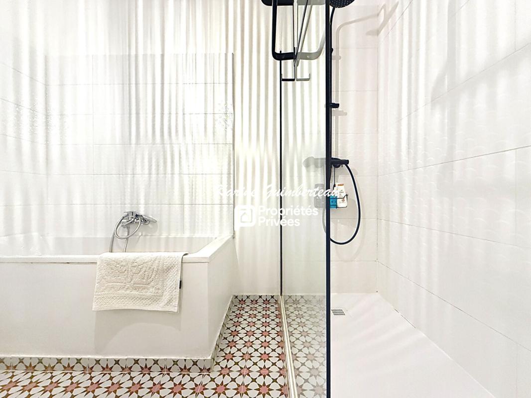 LIBOURNE Maison de ville 4 pièce(s) 107 m2 Libourne centre (Bastide) 14