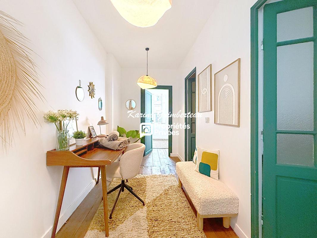 LIBOURNE Maison de ville 4 pièce(s) 107 m2 Libourne centre (Bastide) 5