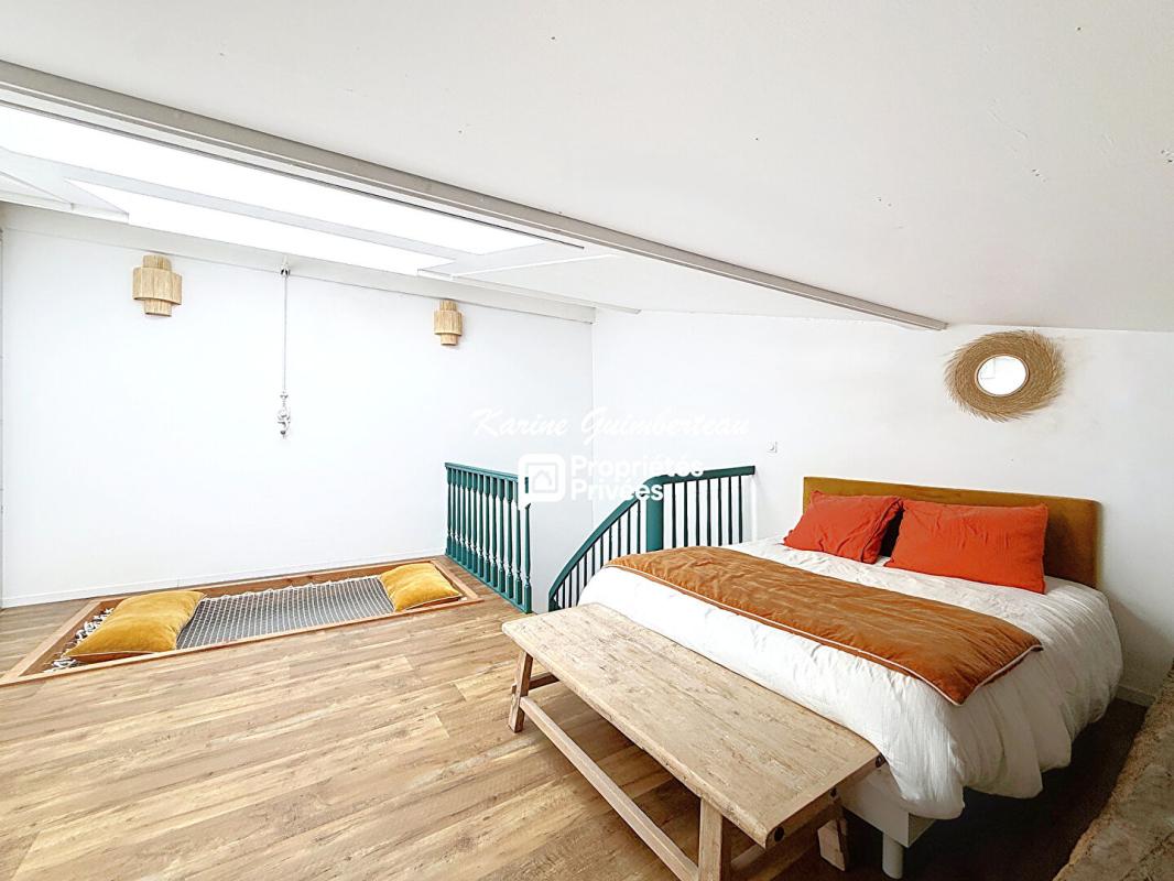 LIBOURNE Maison de ville 4 pièce(s) 107 m2 Libourne centre (Bastide) 8