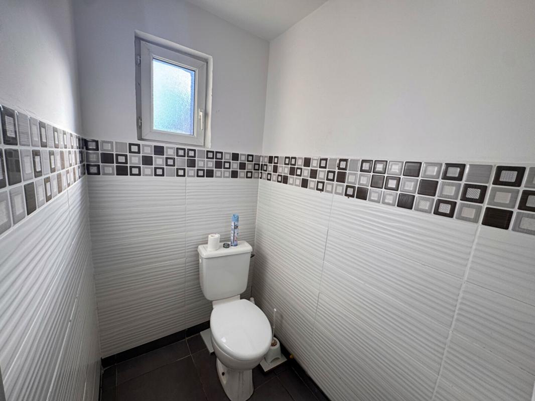 DUNKERQUE Maison de ville 5 Chambres avec hangar - Fort Mardyck 9