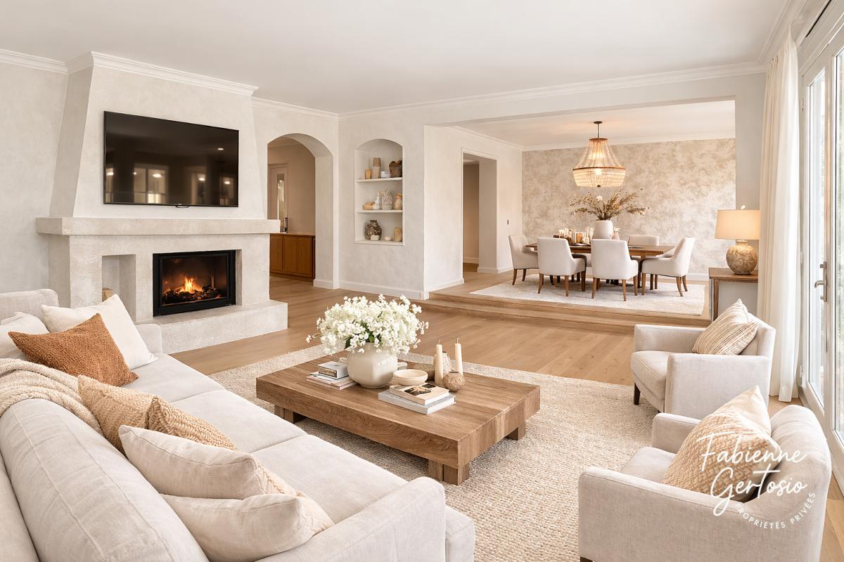 CEYRESTE CEYRESTE ! Maison traditionnelle 6 pièces, terrain 1 000 m², piscine 3