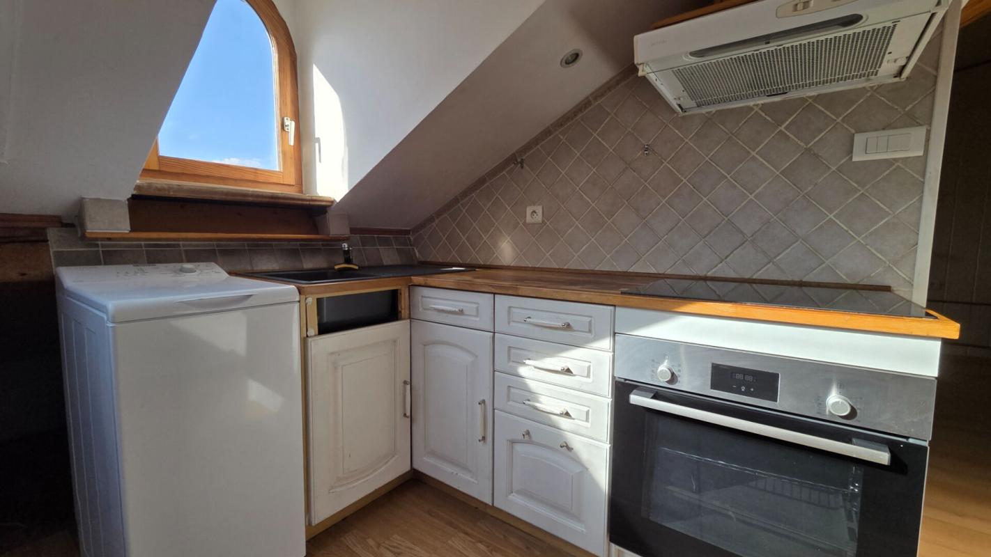 AIX-LES-BAINS Appartement  2 pièce(s)  Aix les Bains 4