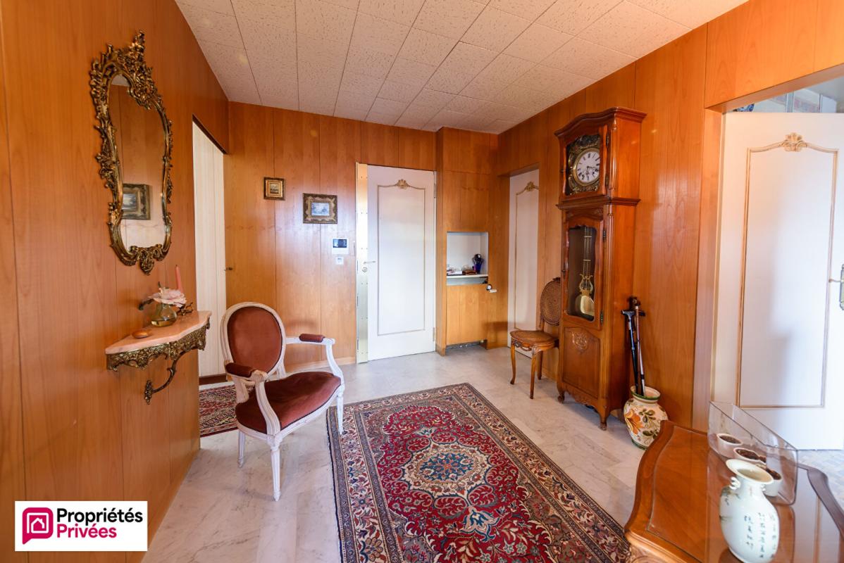 LONGEVILLE-LES-METZ Appartement Longeville -Les -Metz 4 pièces 98 m2 7