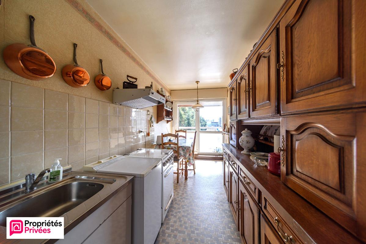 LONGEVILLE-LES-METZ Appartement Longeville -Les -Metz 4 pièces 98 m2 9