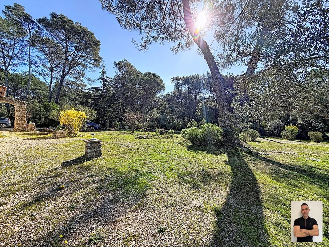 CARCES Maison Carces 5 pièce(s) 200 m2 13