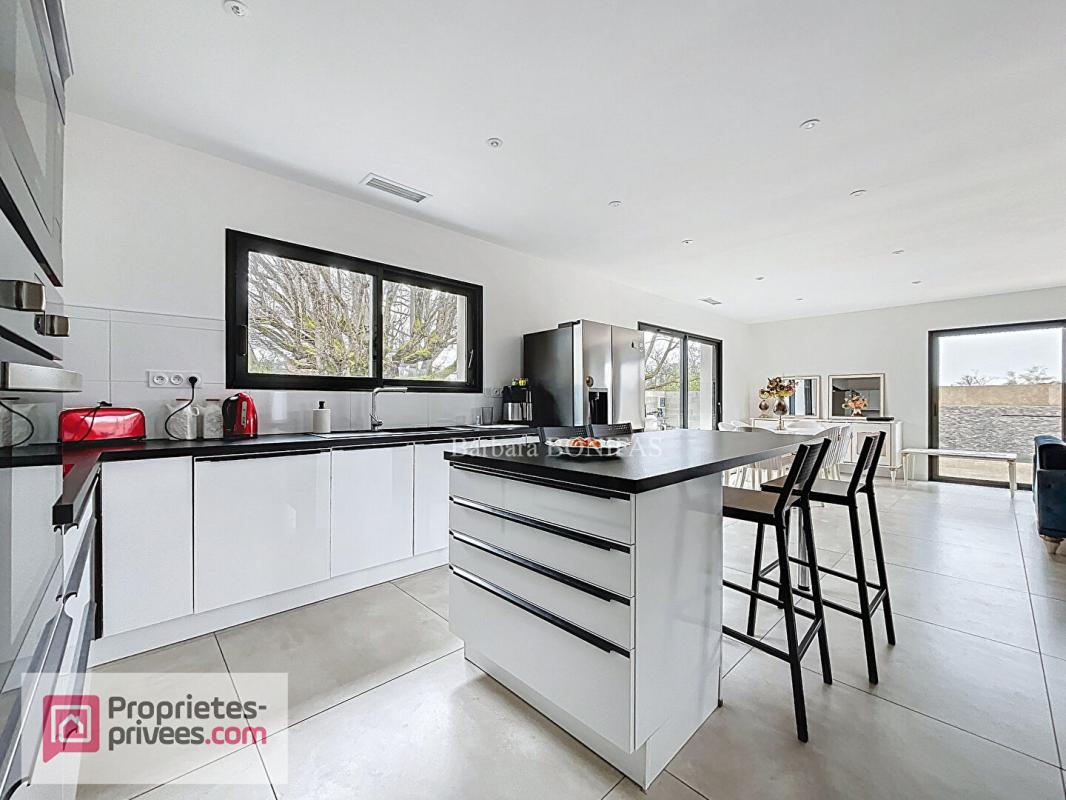 SAINT-SULPICE-LA-POINTE Maison Saint Sulpice La Pointe 4 pièces 124 m2 4