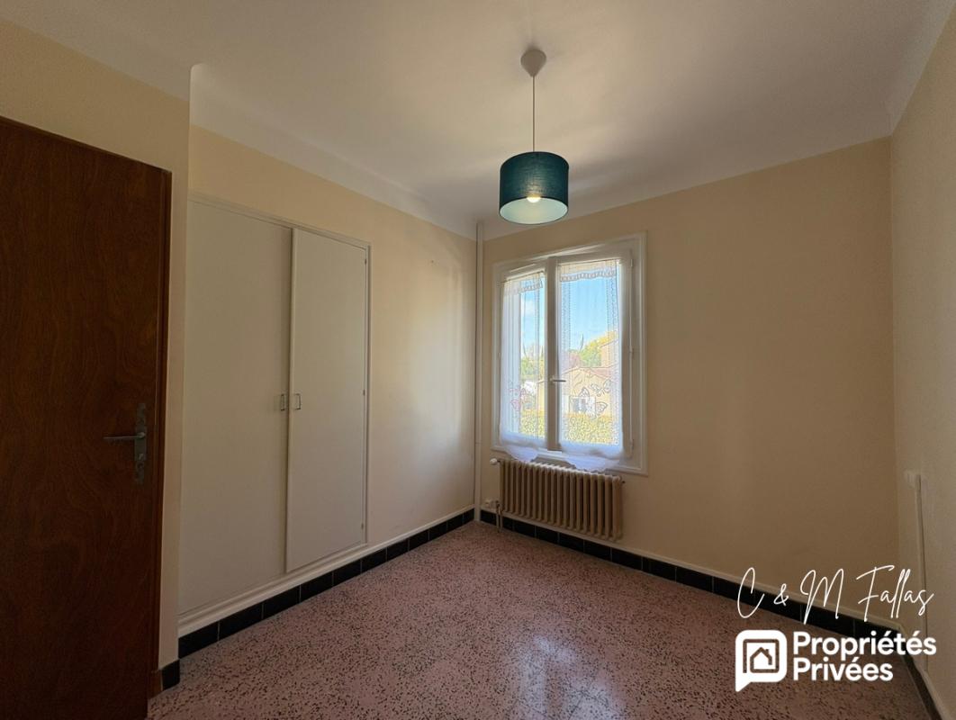 L'ISLE-SUR-LA-SORGUE Maison avec terrain constructible- Quartier Partage des Eaux à l'Isle sur la Sorgue 10