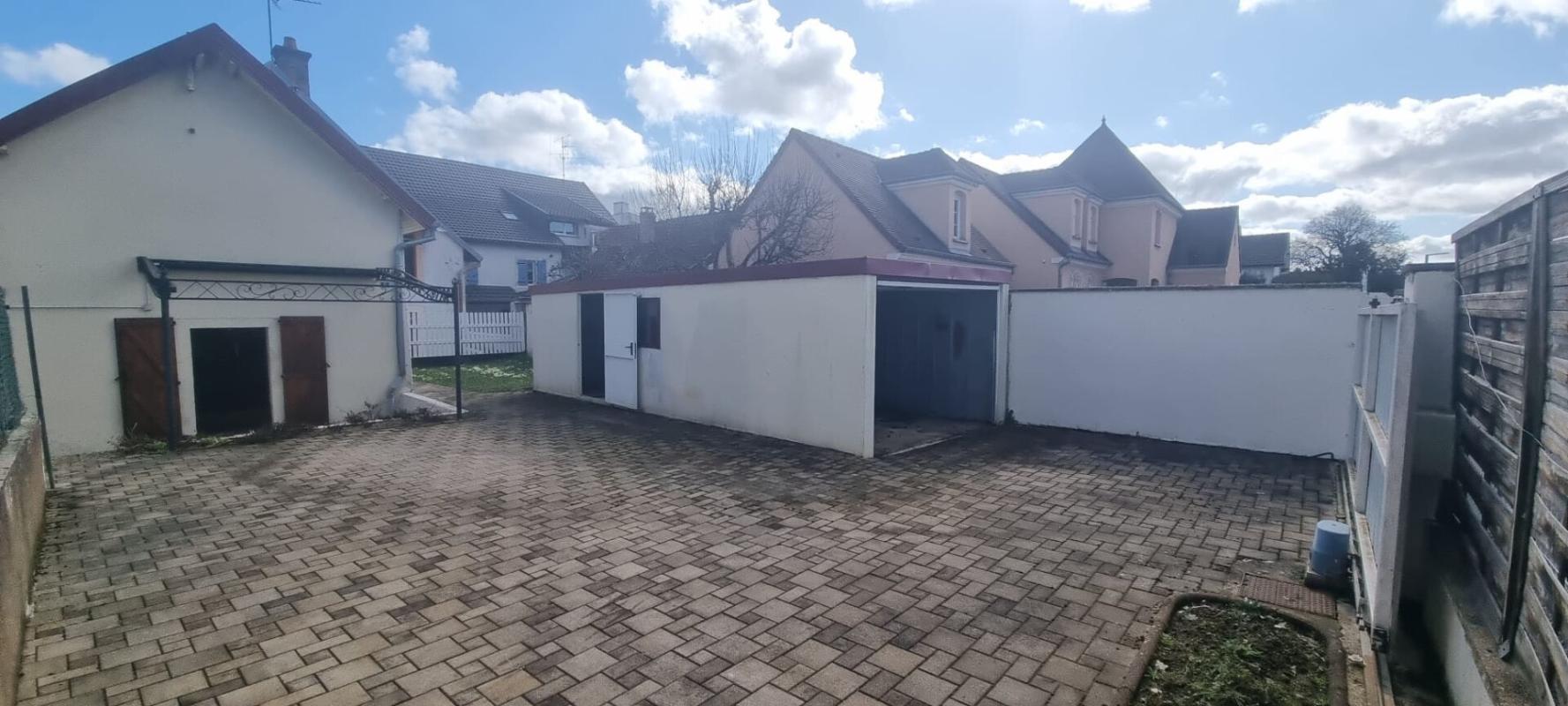 VALENTIGNEY APPARTEMENT/MAISON MITOYENNE  - 1 CHAMBRE -BEL EXTERIEUR 10