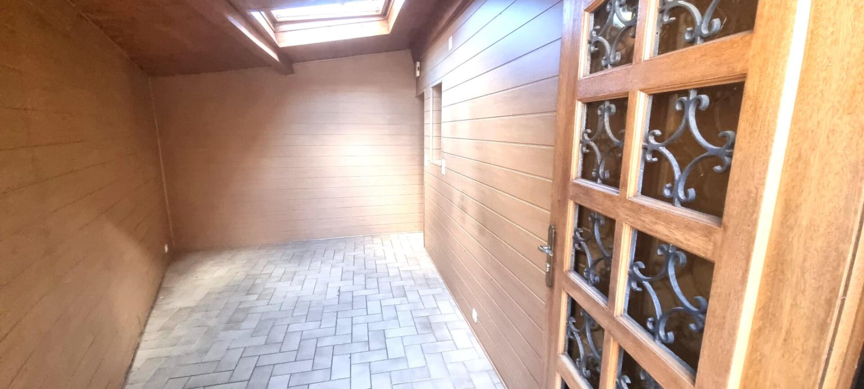 VALENTIGNEY APPARTEMENT/MAISON MITOYENNE  - 1 CHAMBRE -BEL EXTERIEUR 2