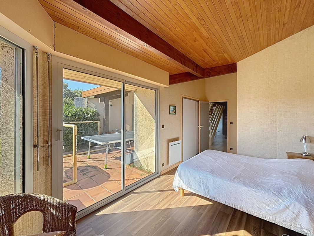 BISCARROSSE Villa 4 chambres plain-pied sur grand terrain divisible, piscine, tennis 14