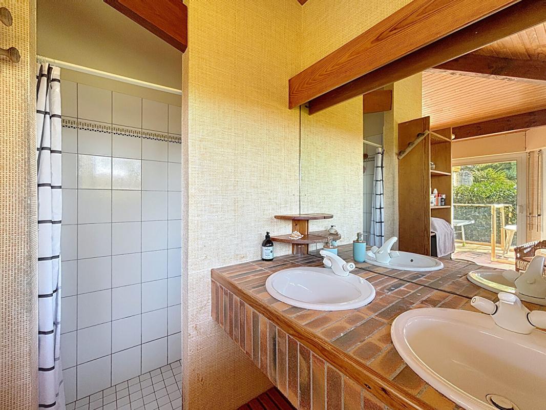 BISCARROSSE Villa 4 chambres plain-pied sur grand terrain divisible, piscine, tennis 15