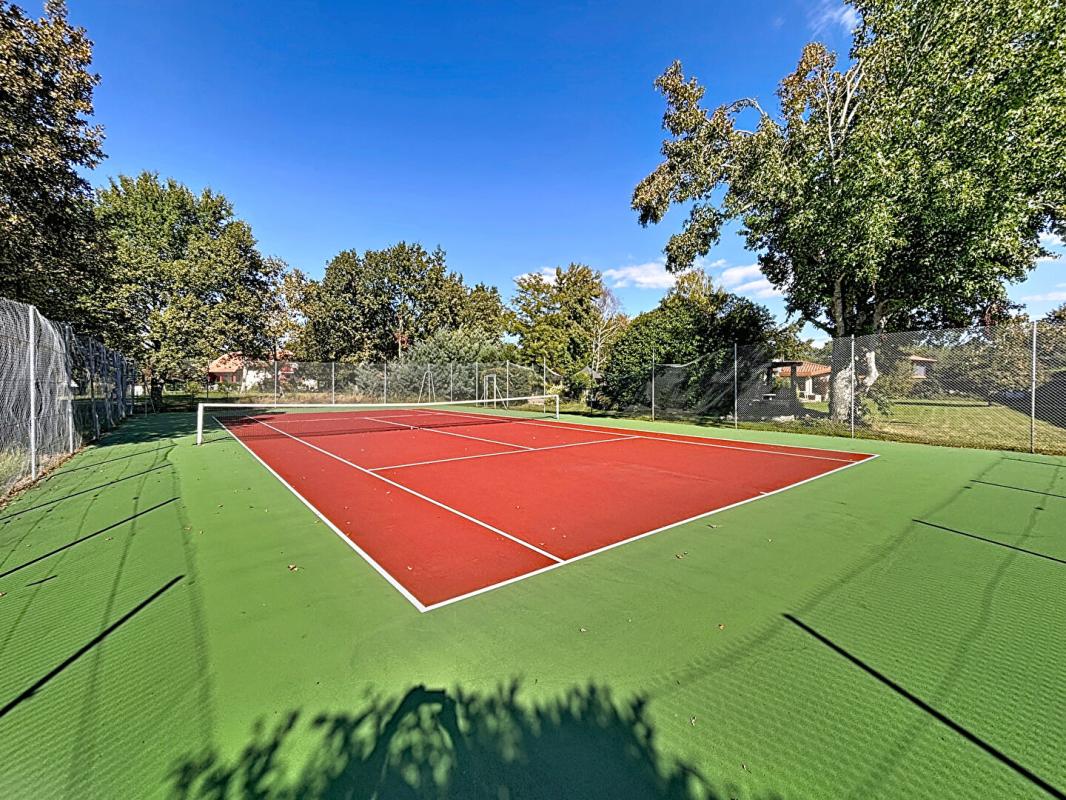 BISCARROSSE Villa 4 chambres plain-pied sur grand terrain divisible, piscine, tennis 3