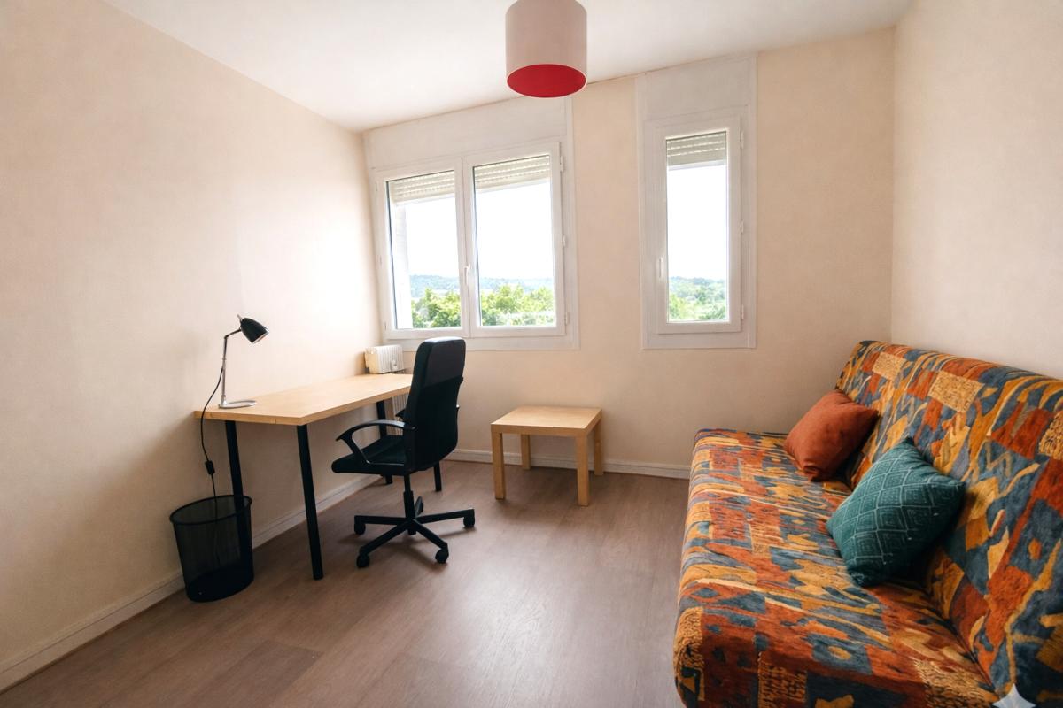 SAINT-BRIEUC Appartement Saint-Brieuc 3 Chambres 80 m2 4