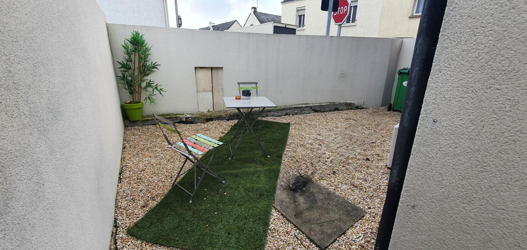 SAINT-NAZAIRE MONTOIR DE BRETAGNE - MURS COMMERCIAUX INDEPENDANTS 47 m² 4