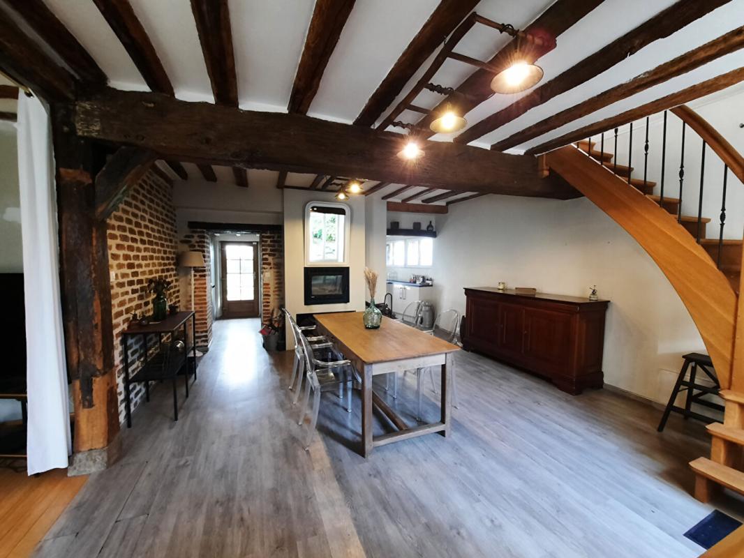 MONDOUBLEAU Propriété comprenant maison rénovée et ancien moulin à finir d'aménager 9