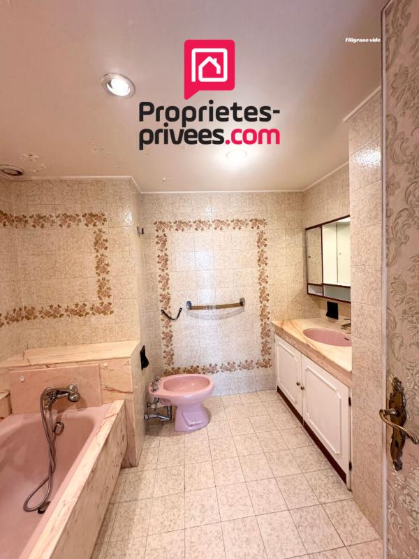 LE CANNET 2 PIÈCES 57 m² ? TERRASSE PLEIN SUD ? RÉSIDENCE DE STANDING AVEC PISCINE ET TENNIS 7