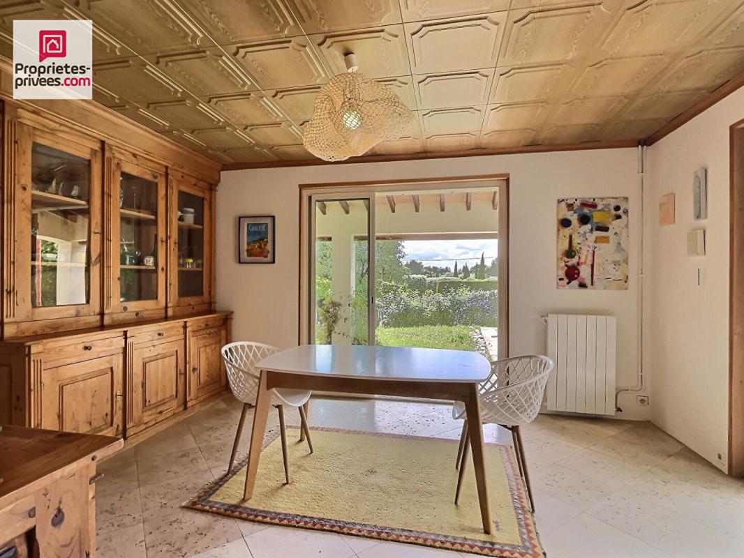 LORGUES MAISON de Charme - Authenticité Provençale 7