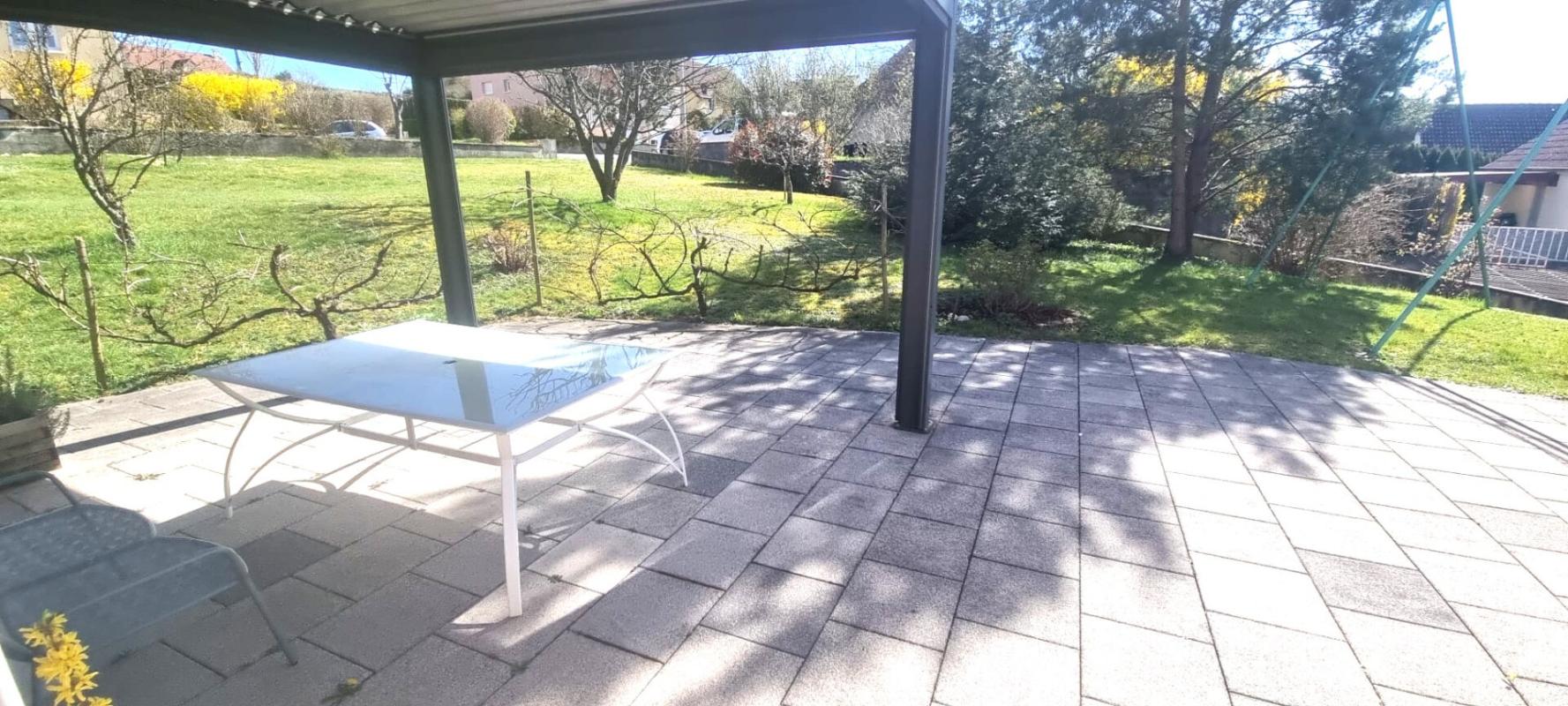 AUDINCOURT GRANDE MAISON LUMINEUSE - DPE : C -  5 CHAMBRES - Environ13 ares 2