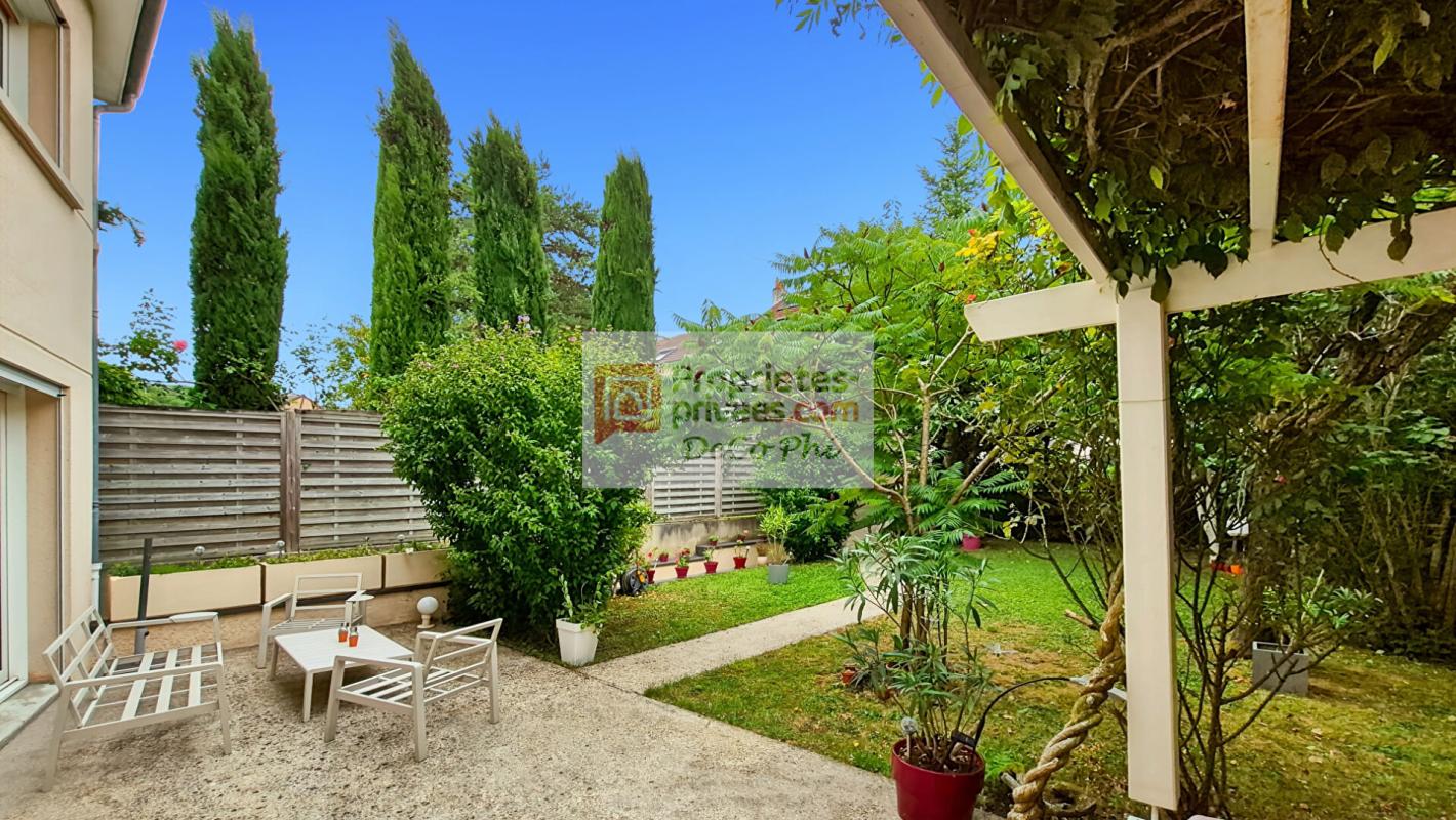 CHAVILLE Maison bon état et calme 5 pièces 127 m2 Chaville DPE 'C' 18