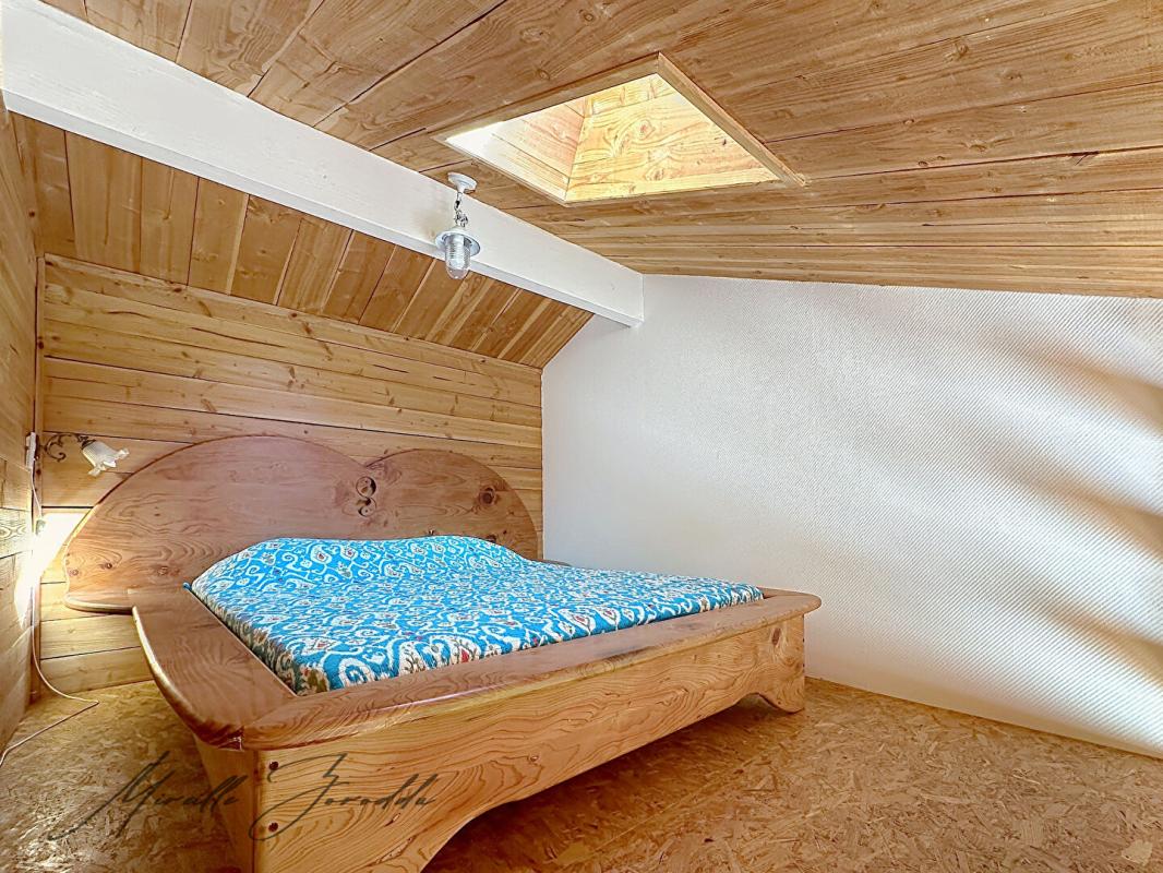 JONQUIERES-SAINT-VINCENT A vendre Maison bois écologique haut de gamme 4 pièces de 70 m² avec garage sur terrain de 320 m² 7