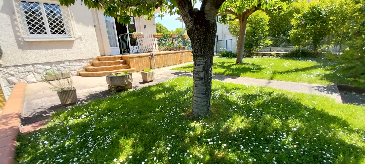 LE PASSAGE LE PASSAGE 47520 Maison 5 pièce(s) 118.26 m2 1