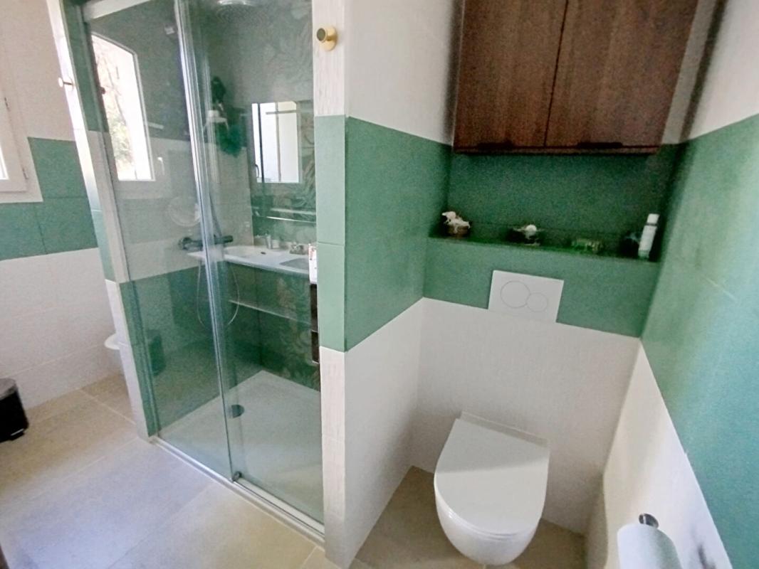 PONTEVES Maison Ponteves 188 m2 avec grande piscine et  grand sous sol de 145 m2 17