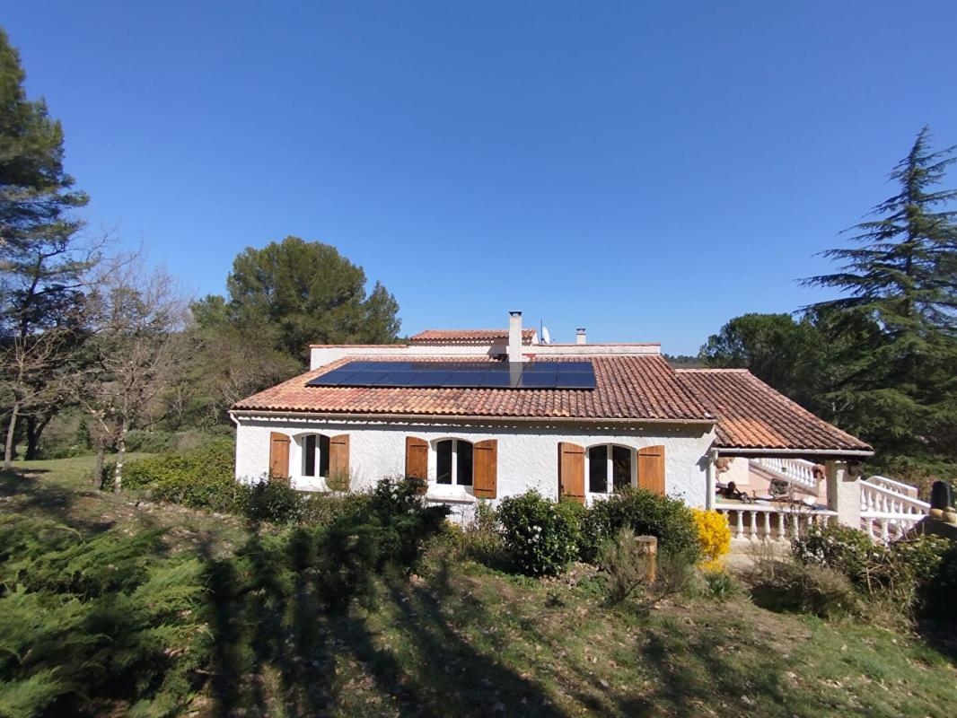 PONTEVES Maison Ponteves 188 m2 avec grande piscine et  grand sous sol de 145 m2 2