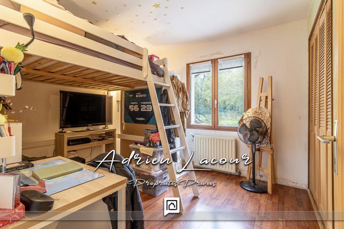 ROMORANTIN-LANTHENAY Maison Romorantin Lanthenay 6 pièce(s) 119 m2 12