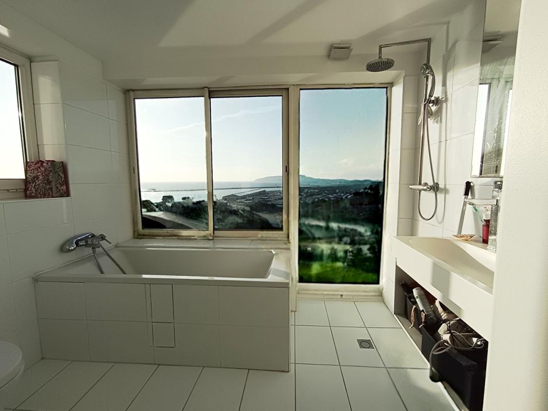 MARSEILLE-15E-ARRONDISSEMENT Maison 10