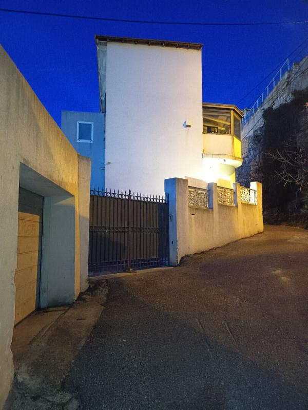 MARSEILLE-15E-ARRONDISSEMENT Maison 13