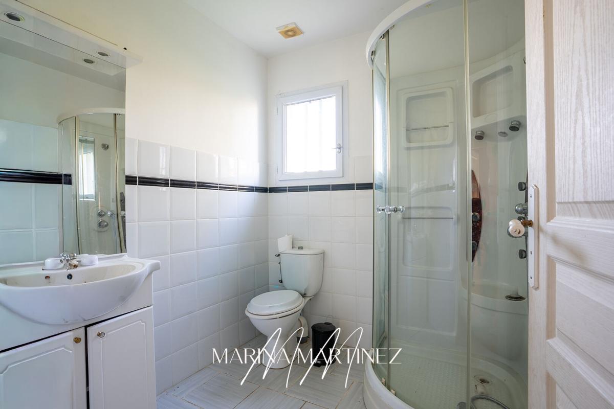 BRAM Maison familiale de caractère de 205 m² - terrain constructible de 2 100 m² 9