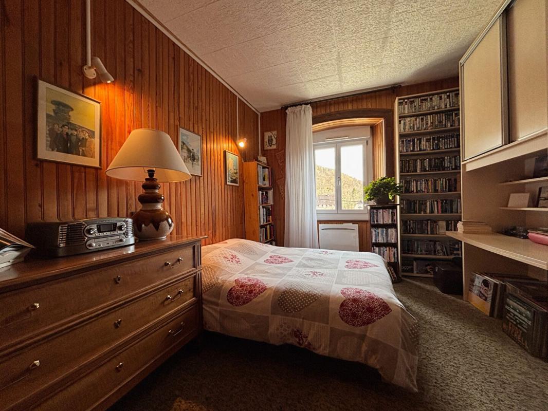 HERIMONCOURT Appartement spacieux,  Dernier étage, Quartier calme 4