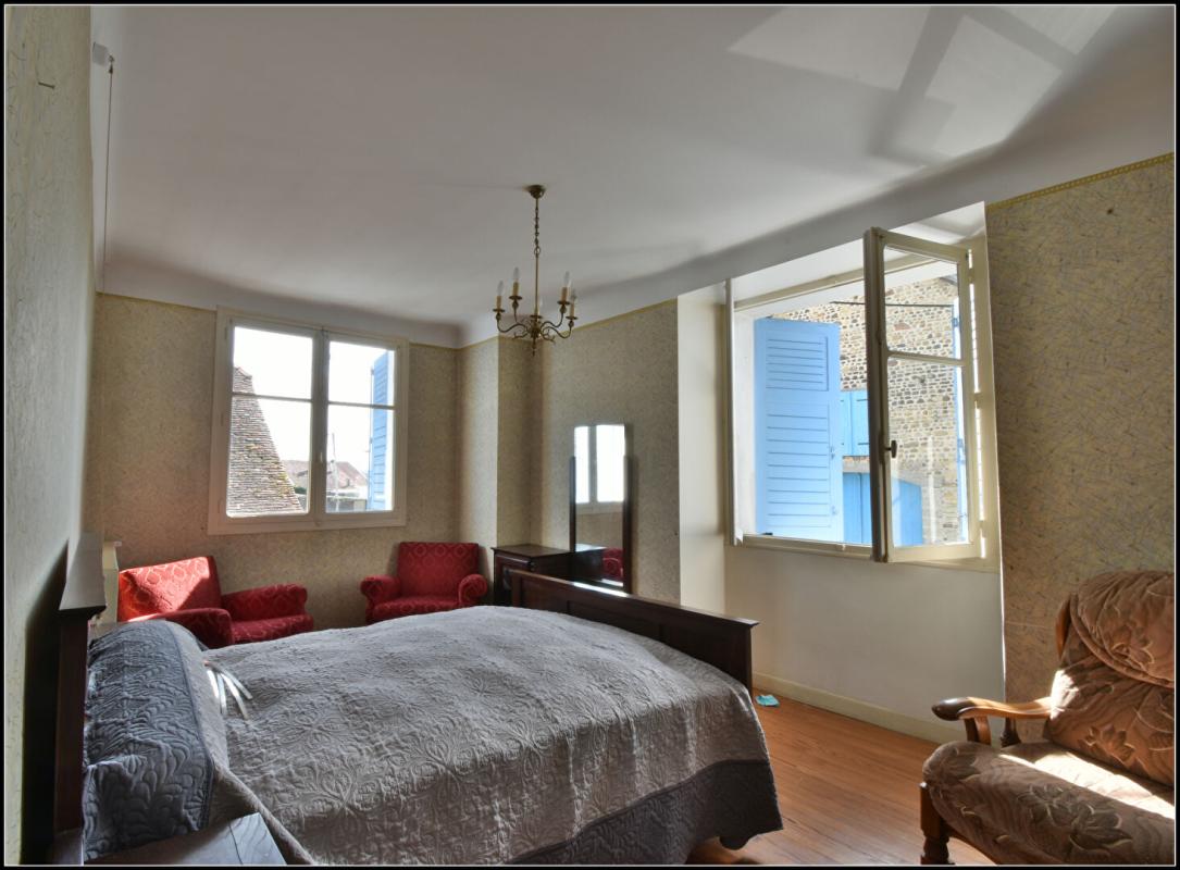 LAGOR LAGOR - MAISON BEARNAISE AVEC DEPENDANCE - 132 M² HABITABLE 5