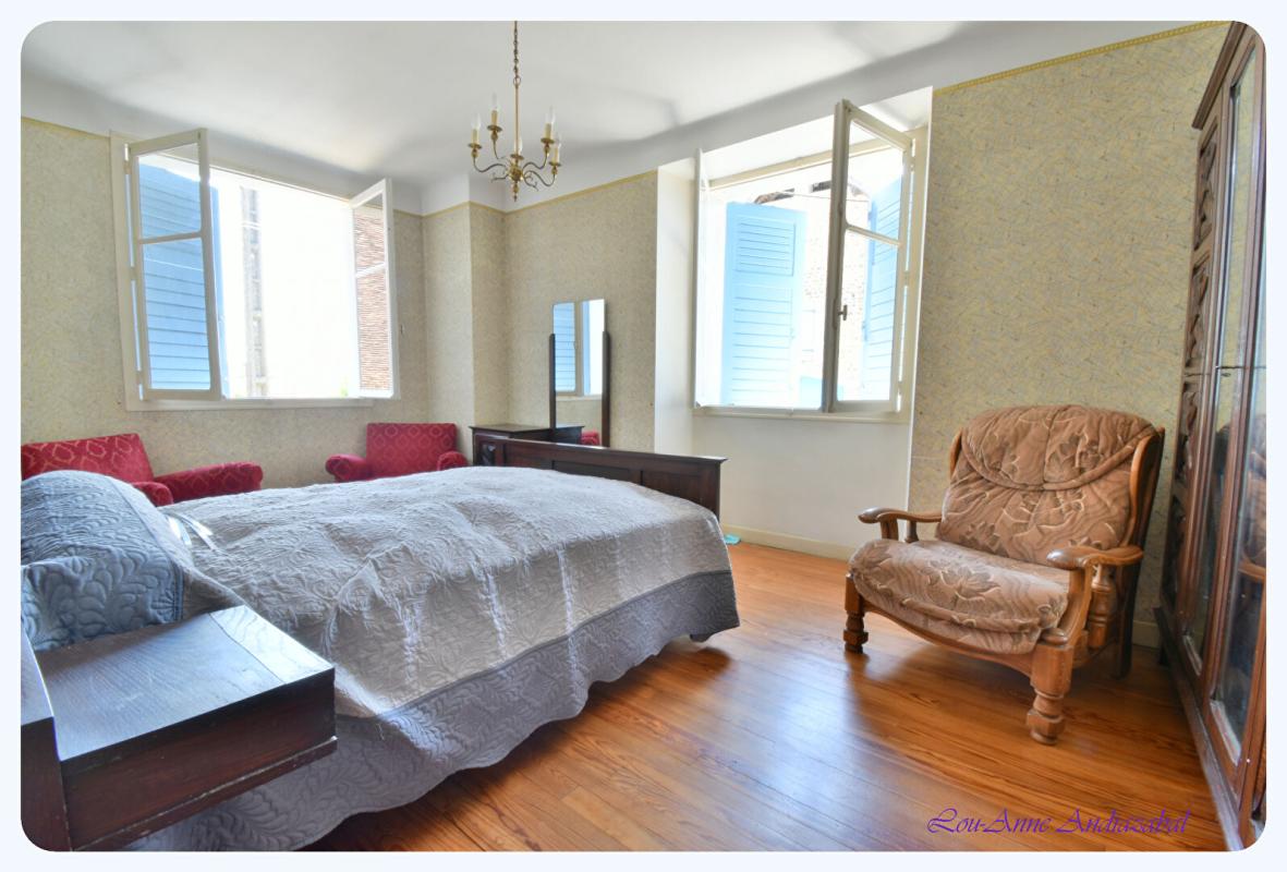 LAGOR LAGOR - MAISON BEARNAISE AVEC DEPENDANCE - 132 M² HABITABLE 8