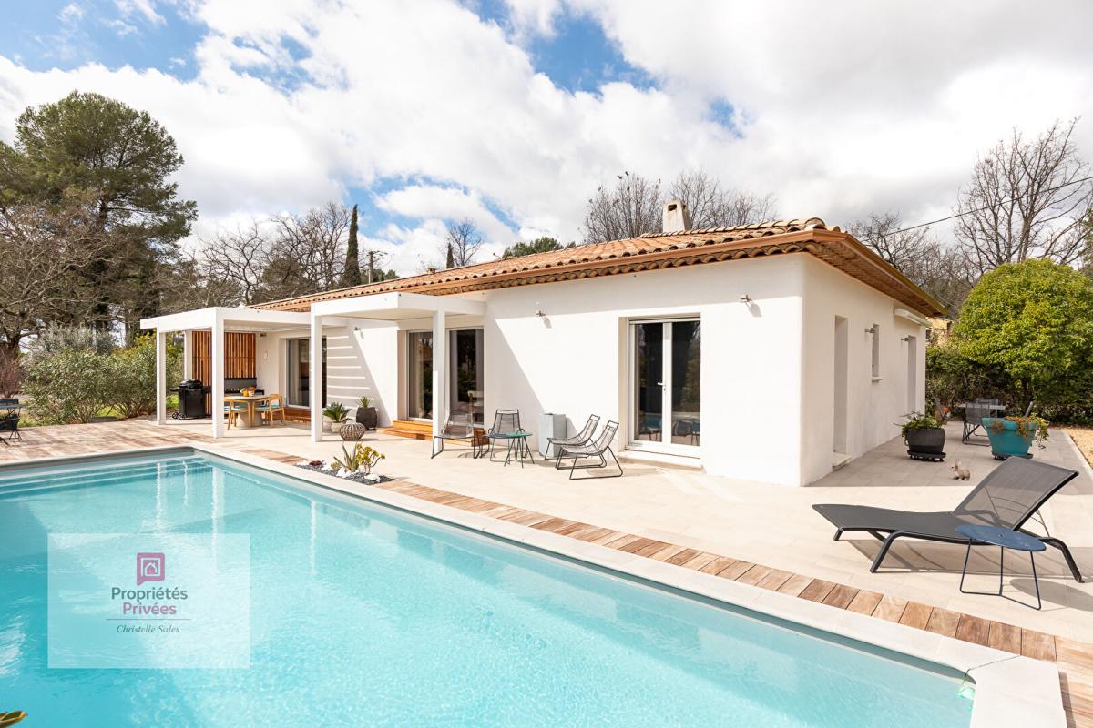 FAYENCE villa de plain-pied 4 pièces avec piscine proche fayence 3