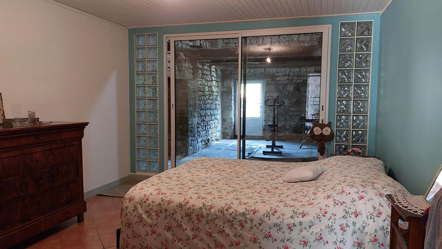 CORRE Maison Corre 7 pièce(s) 181 m2, dépendances, jardin 9