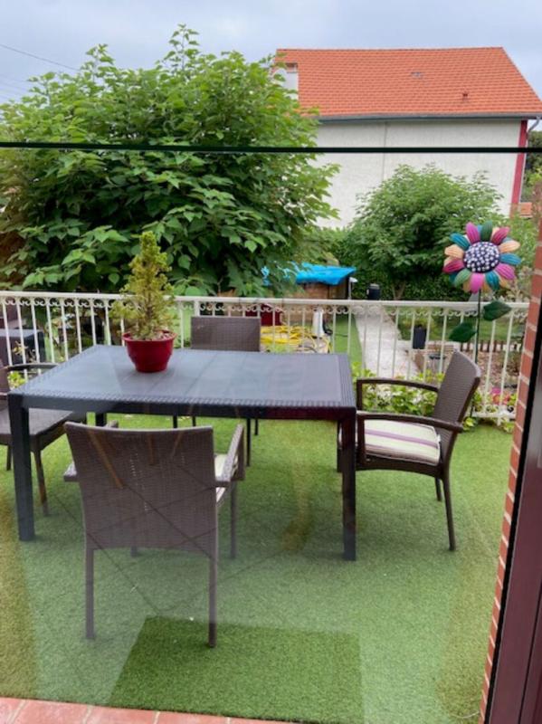 CAUSSADE Maison  7 pièce(s) 199 m2 14