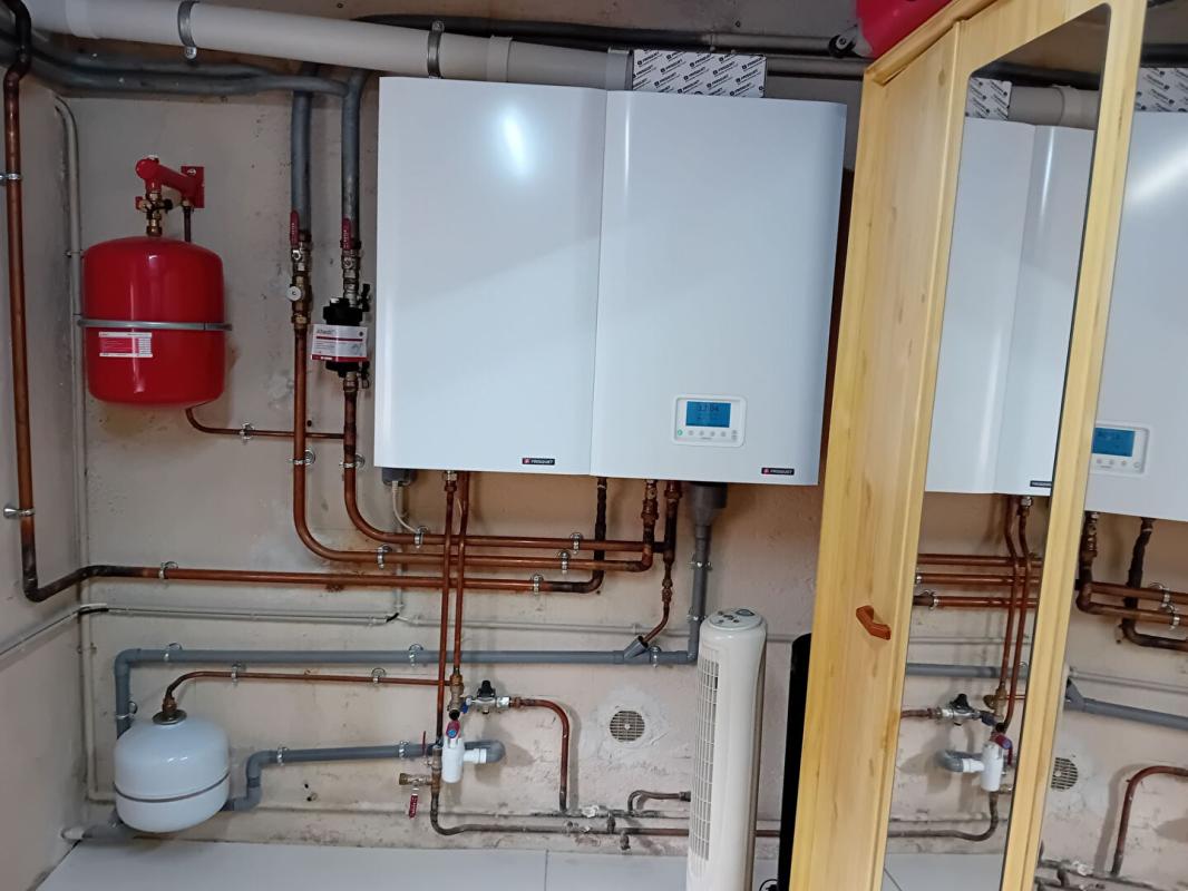 CAUSSADE Maison  7 pièce(s) 199 m2 15