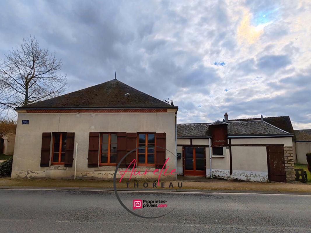 CHILLEURS-AUX-BOIS Maison centre ville, jardin clos 14