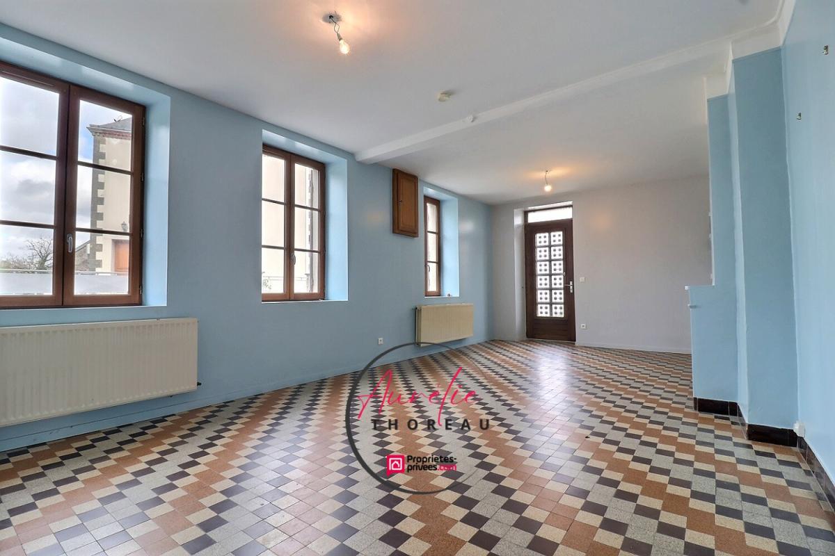 CHILLEURS-AUX-BOIS Maison centre ville, jardin clos 2