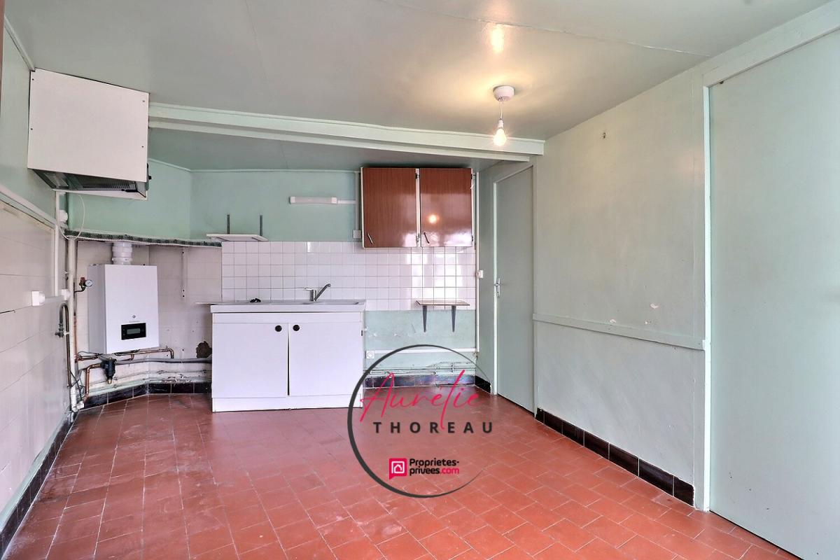 CHILLEURS-AUX-BOIS Maison centre ville, jardin clos 5