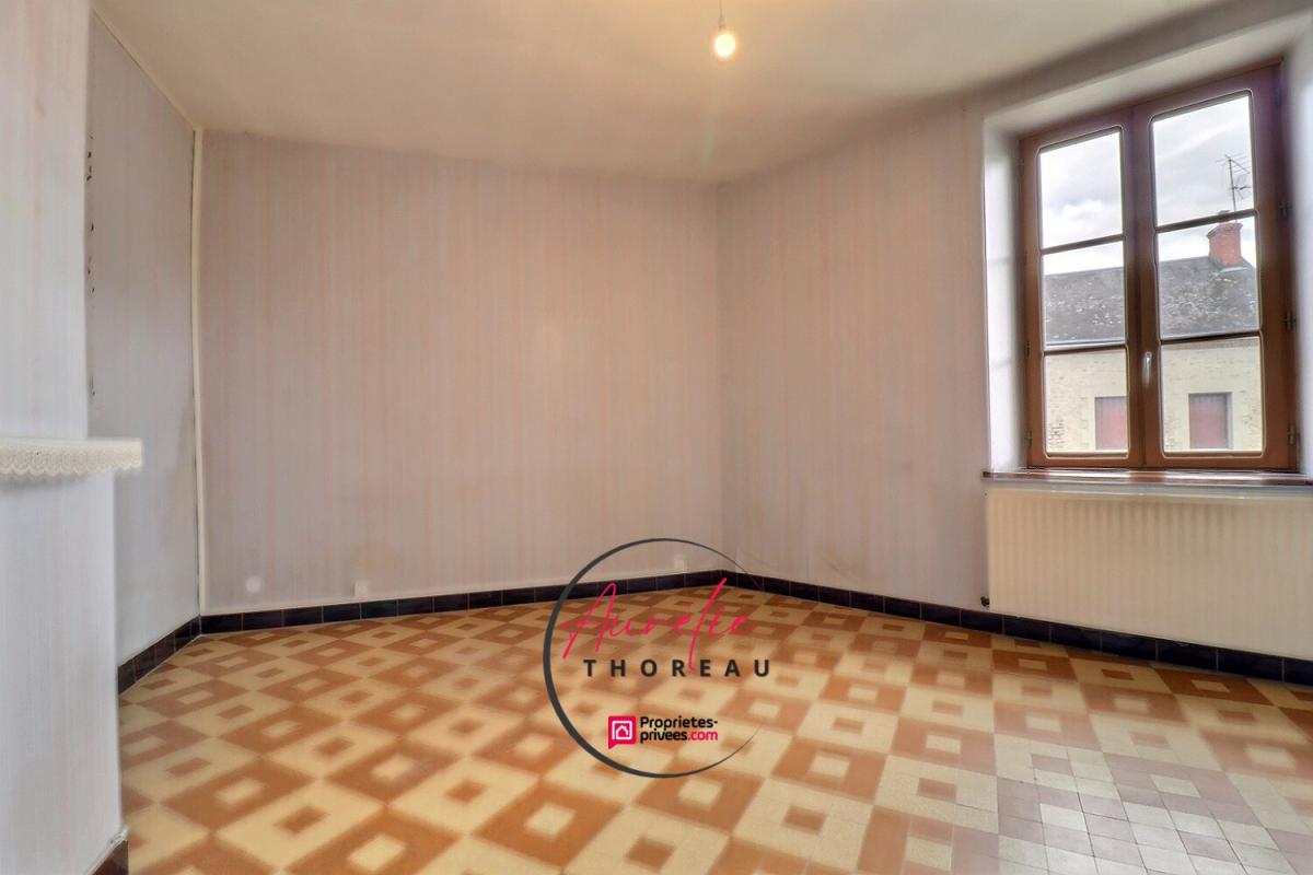 CHILLEURS-AUX-BOIS Maison centre ville, jardin clos 8