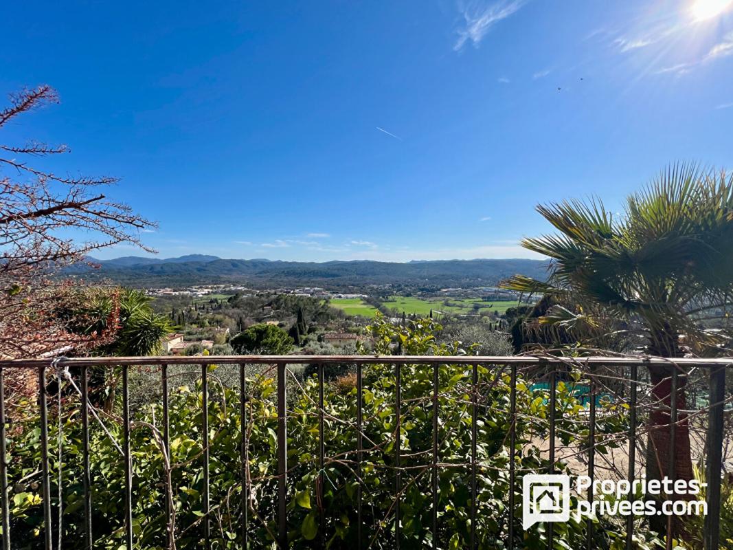 MONTAUROUX Maison d'architecte 214 m², 3 espaces de vie, piscine, à pied du village 11