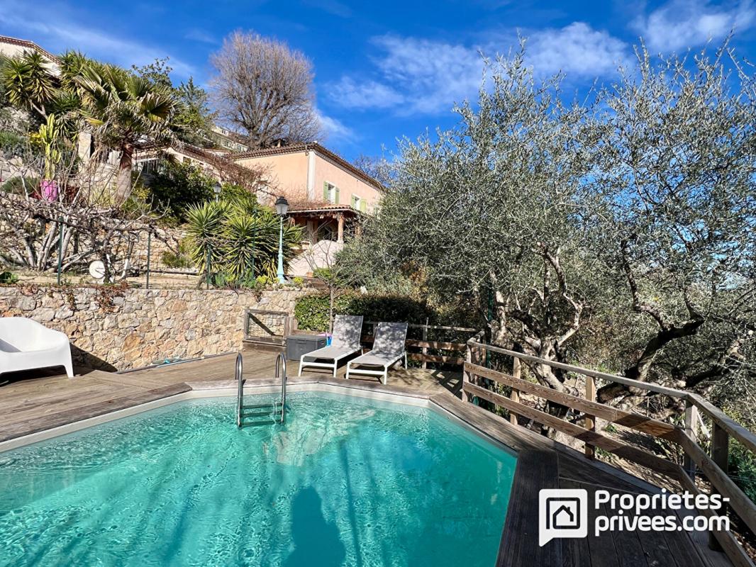 MONTAUROUX Maison d'architecte 214 m², 3 espaces de vie, piscine, à pied du village 3