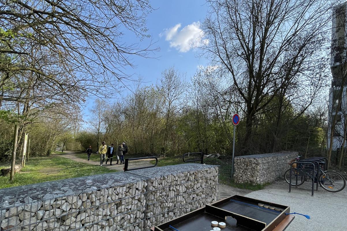 RIS-ORANGIS Superbe 3 pièces de 65m2 moderne et lumineux avec balcon ? Calme et verdoyant en bord de Seine, aux portes de Paris 16