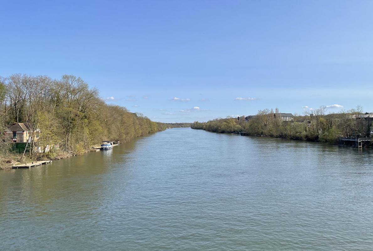 RIS-ORANGIS Superbe 3 pièces de 65m2 moderne et lumineux avec balcon ? Calme et verdoyant en bord de Seine, aux portes de Paris 17