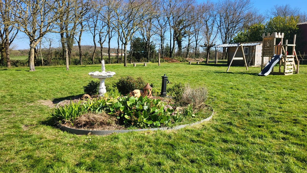 LES SABLES-D'OLONNE Maison Les Sables d'Olonne 5 pièces 129m2 + T2 45 m2 16