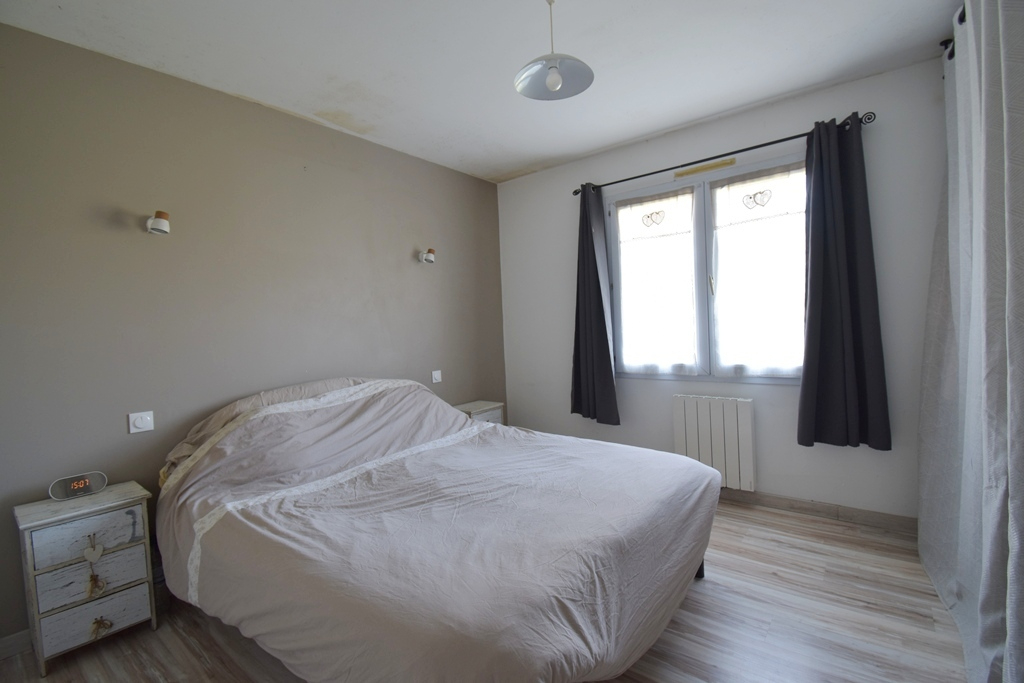 LES SABLES-D'OLONNE Maison Les Sables d'Olonne 5 pièces 129m2 + T2 45 m2 7